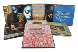 COLLECTION OF FOLK OPERA & CLASSICAL VINYL RECORDS