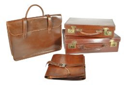 FOUR EARLY 20TH CENTURY VINTAGE LEATHER BRIEFCASES / BAGS