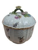 MEISSEN - 18TH CENTURY PORCELAIN ÉCUELLE SUGAR DISH