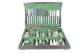 ELKINGTON - VINTAGE 20TH CENTURY SILVER PLATED CANTEEN OF CUTLERY