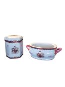 20TH CENTURY CHINESE PORCELAIN ADMIRAL FISHPOT AND LIDDED TOBACCO JAR