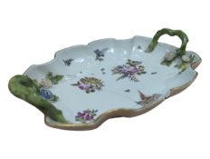 MEISSEN - 18TH CENTURY PORCELAIN TWIN HANDLED DISH