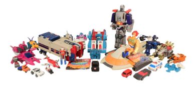 TRANSFORMERS - LARGE COLLECTION OF VINTAGE HASBRO FIGURES