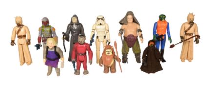 STAR WARS - COLLECTION OF VINTAGE ACTION FIGURES WITH ACCESSORIES