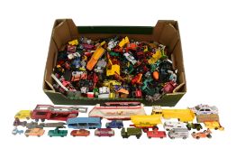 DIECAST - LARGE COLLECTION OF VINTAGE MATCHBOX DIECAST