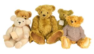 TEDDY BEARS - COLLECTION OF X5 ARTISTS BEARS