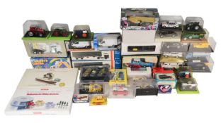 DIECAST - COLLECTION OF ASSORTED BOXED DIECAST MODELS