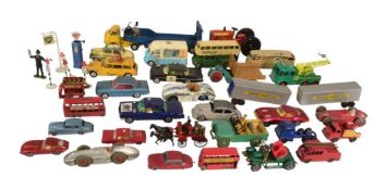 DIECAST - COLLECTION OF VINTAGE DIECAST MODELS