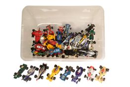 SCALEXTRIC - LARGE COLLECTION OF SCALEXTRIC CARS & PARTS