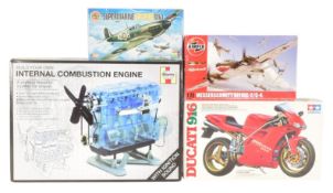 MODEL KITS - COLLECTION OF ASSORTED PLASTIC MODEL KITS