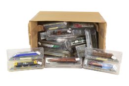 MODEL RAILWAY - COLLECTION OF N GAUGE STATIC LOCOS
