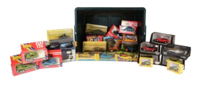 DIECAST - COLLECTION OF ASSORTED BOXED DIECAST MODELS
