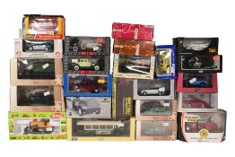 DIECAST - COLLECTION OF ASSORTED BOXED DIECAST MODELS