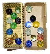 COLLECTION OF VINTAGE GLASS MARBLES