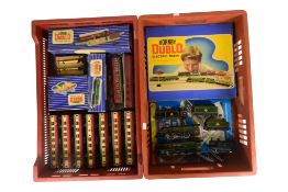 MODEL RAILWAY - COLLECTION OF VINTAGE HORNBY DUBLO