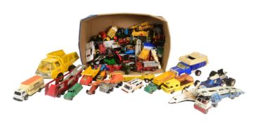 DIECAST - COLLECTION OF ASSORTED DIECAST MODELS