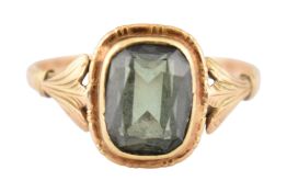 14CT GOLD & ALEXANDRITE RING