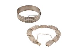 1970S MAYLIN PRODUCTS SILVER BANGLE & BRACELET