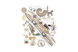 ASORTED JEWELLERY INCLUDING SILVER