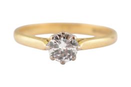 HALLMARKED 18CT GOLD & DIAMOND SOLITAIRE RING
