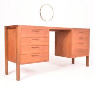 GORDON RUSSELL (BELIEVED) - MID CENTURY DRESSING TABLE