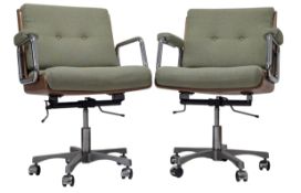 PAIR OF GIROFLEX MID CENTURY CIRCA 1960S UPHOLSTERED & CHROME SWIVEL CHAIRS