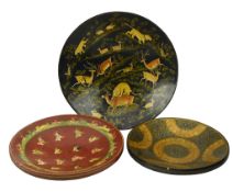 THREE 20TH CENTURY KASHMIRI LACQUER / PAPIER MACHE DISHES