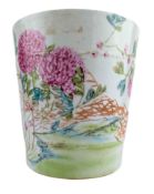 EARLY 20TH CENTURY FAMILLE ROSE PORCELAIN PLANTER 民国粉彩花盆