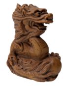 20TH CENTURY JAPANESE NETSUKE IN FORM OF A DRAGON