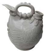 CHINESE WHITE GLAZED POT / VESSEL 白瓷皮囊壶
