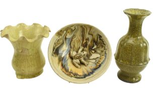 THREE CHINESE CERAMIC CENTERPIESE 仿哥窑花瓶两个和一个陶碗