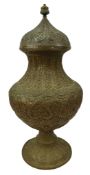 19TH CENTURY INDIAN KASHMIRI COPPER LIDDED VASE / URN 19世纪印度铜壶