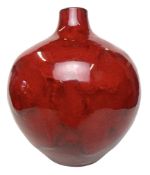 WEST GERMAN POTTERY - 1970S VASE IN A MOTTLED RED GLAZE