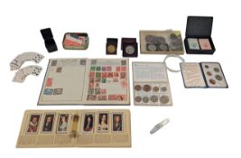 COLLECTION OF VINTAGE LEATHER BOXED PATIENCE CARDS & BRITISH