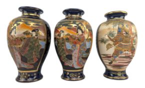 THREE 20TH CENTURY JAPANESE SATSUMA VASES