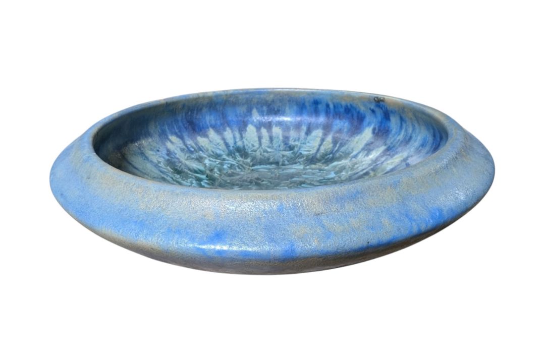 PIERREFONDS, FRANCE - EARLY 20TH CENTURY MOTTLED CRYSTALLINE GLAZED BOWL - Image 1 of 5