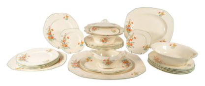 ALFRED MEAKIN - EARLY 20TH CENTURY MARIGOLD PATTERNED DINNER SERVICE