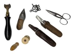 19TH CENTURY MACHELINE WARE PIPE & OTHER ITEMS
