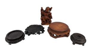 EARLY 2OTH CENTURY CHINESE BOXWOOD CARVING OF LAUGHING BUDDHA & CHILDREN
