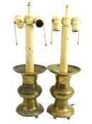 PAIR OF 20TH C CHINESE BRASS VASES CONVERTED TO LAMPBASE 20世纪黄铜花瓶灯座