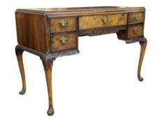 EARLY 20TH CENTURY QUEEN ANNE REVIVAL WALNUT DESK