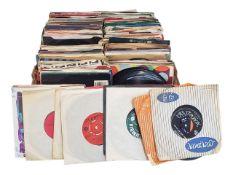 LARGE COLLECTION OF LATE 20TH CENTURY ROCK 45S SINGLE VINYL RECORDS