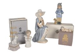 LLADRO - COLLECTION OF LATE 20TH / 21ST CENTURY PORCELAIN FIGURES