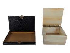 FORTNUM & MASON SILVER & LEATHER CASE & AN ONYX BOX
