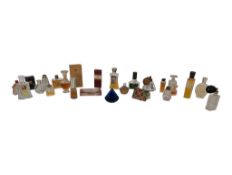 LARGE COLLECTION OF LATE 20TH / 21ST CENTURY MINIATURE PERFUME BOTTLES