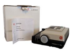 LEICA, GERMANY - VINTAGE 20TH CENTURY BOXED PRADOVIT P 150 PROJECTOR