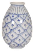 19TH CENTURY BLUE & WHITE FISH SCALE PORCELAIN VASE