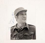 RICHARD HARRIS (D.2002) - AUTOGRAPHED 8X10