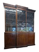 19TH CENTURY VICTORIAN MAHOGANY BREAKFRONT LIBRARY BOOKCASE