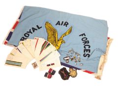RAF - VINTAGE ROYAL AIR FORCE ASSOCIATION FLAG & BADGE ASSORTMENT